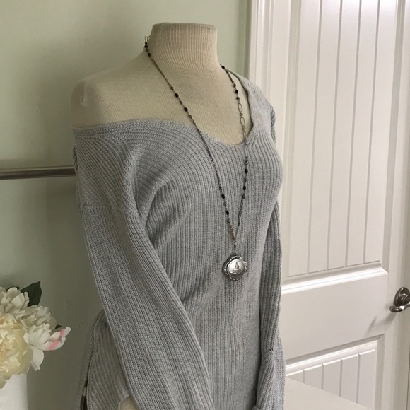 CAbi sweater - Picture 4 of 4